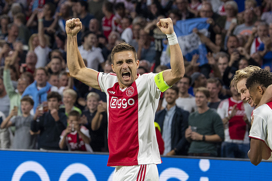 场上对话的 场上对话的